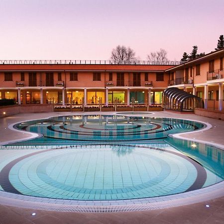 Residence Terme Di San Giacomo Sarnano Extérieur photo