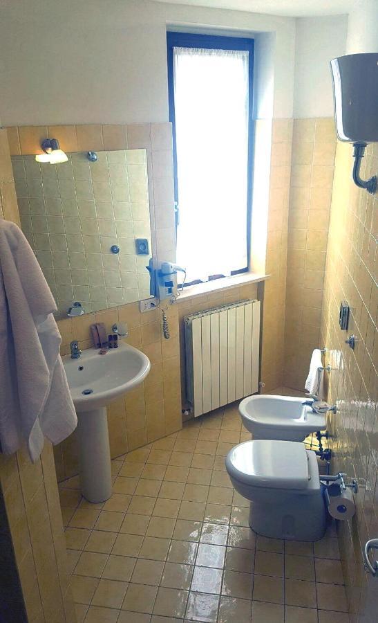 Residence Terme Di San Giacomo Sarnano Extérieur photo