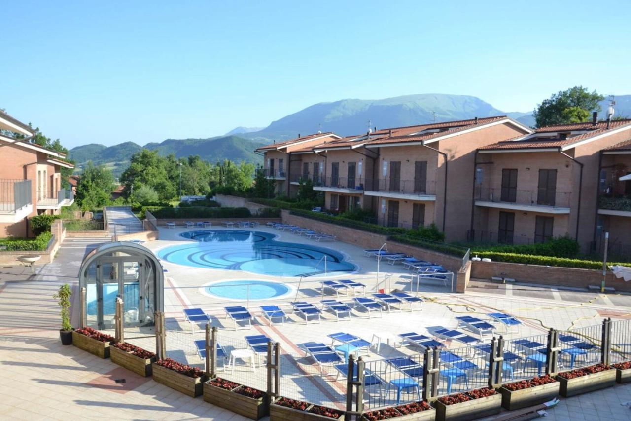 Residence Terme Di San Giacomo Sarnano Extérieur photo